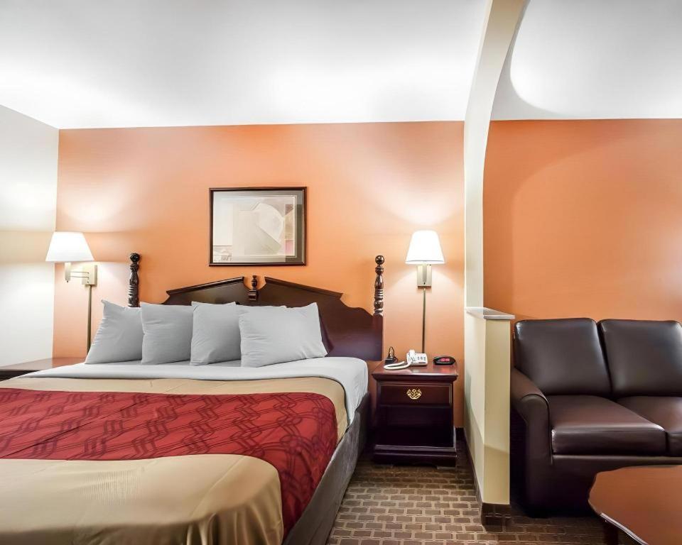 Econo Lodge Inn & Suites I-20, Exit 73 Tuscaloosa Zewnętrze zdjęcie