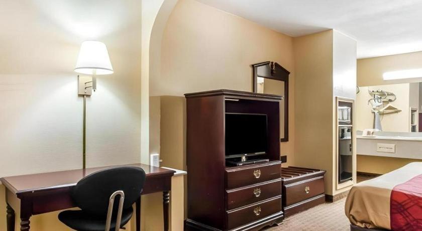 Econo Lodge Inn & Suites I-20, Exit 73 Tuscaloosa Zewnętrze zdjęcie